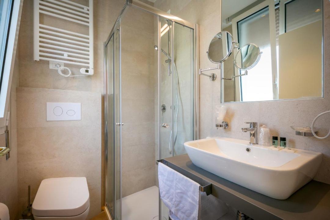 Hotel Le Lampare Καόρλε Εξωτερικό φωτογραφία