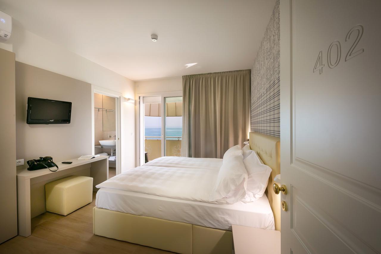 Hotel Le Lampare Καόρλε Εξωτερικό φωτογραφία